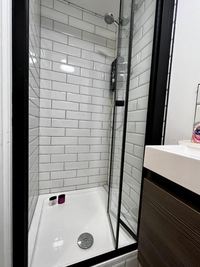 The Farthings, Romsey Apartment ภายนอก รูปภาพ